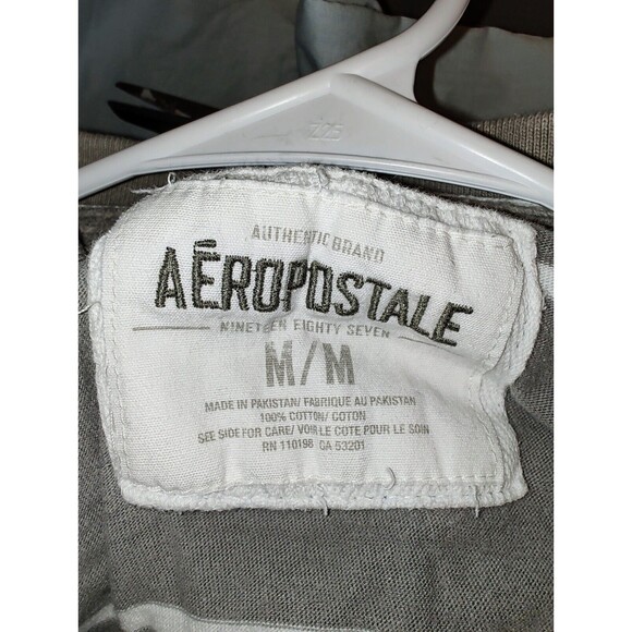 Aeropostale Long Sleeved Polo Shirt Size Men’s Medium Gray And White A87 - Picture 2 of 12